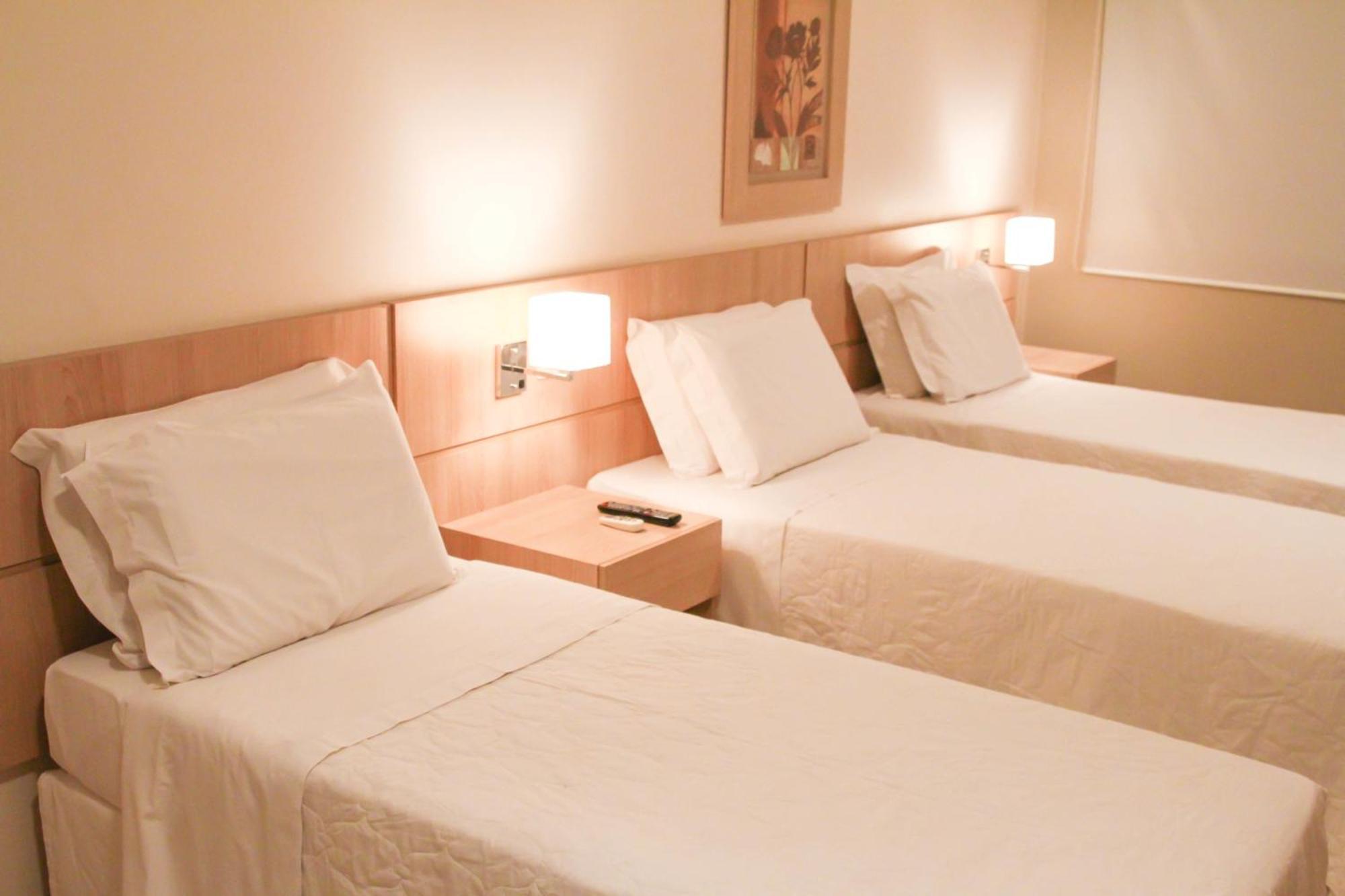 Gales Park Hotel Dourados Room photo